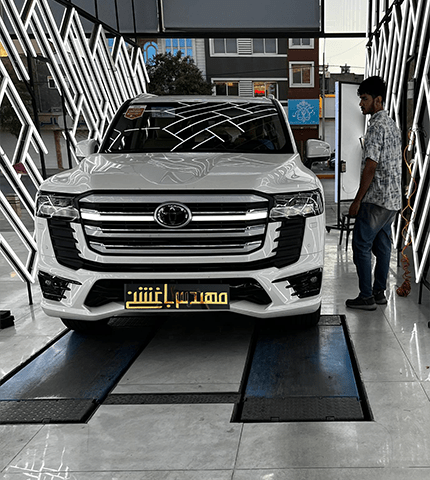 تویوتا لندکروزر گذر موقت